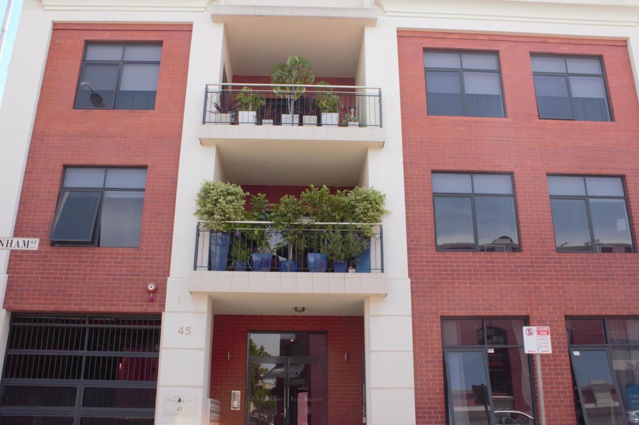 Parklane Apartments Fremantle Ngoại thất bức ảnh